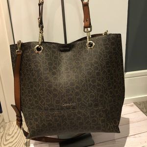 Calvin Klein Bags - Calvin Klein tote,good condition Calvin Klein Bags - Calvin Klein tote,good condition
